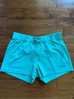 Zyia Aqua club shorts